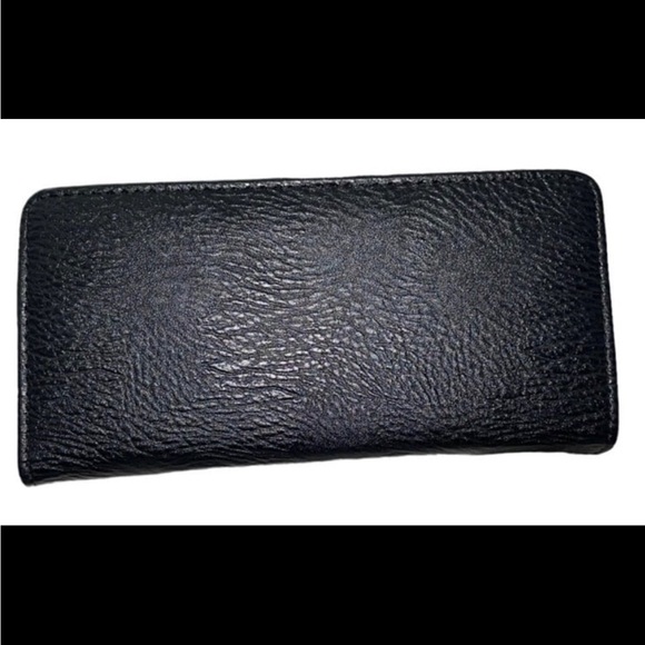 3-D metal Skull Head Zip Around Vegan Leather Wallet - - Picture 4 of 6